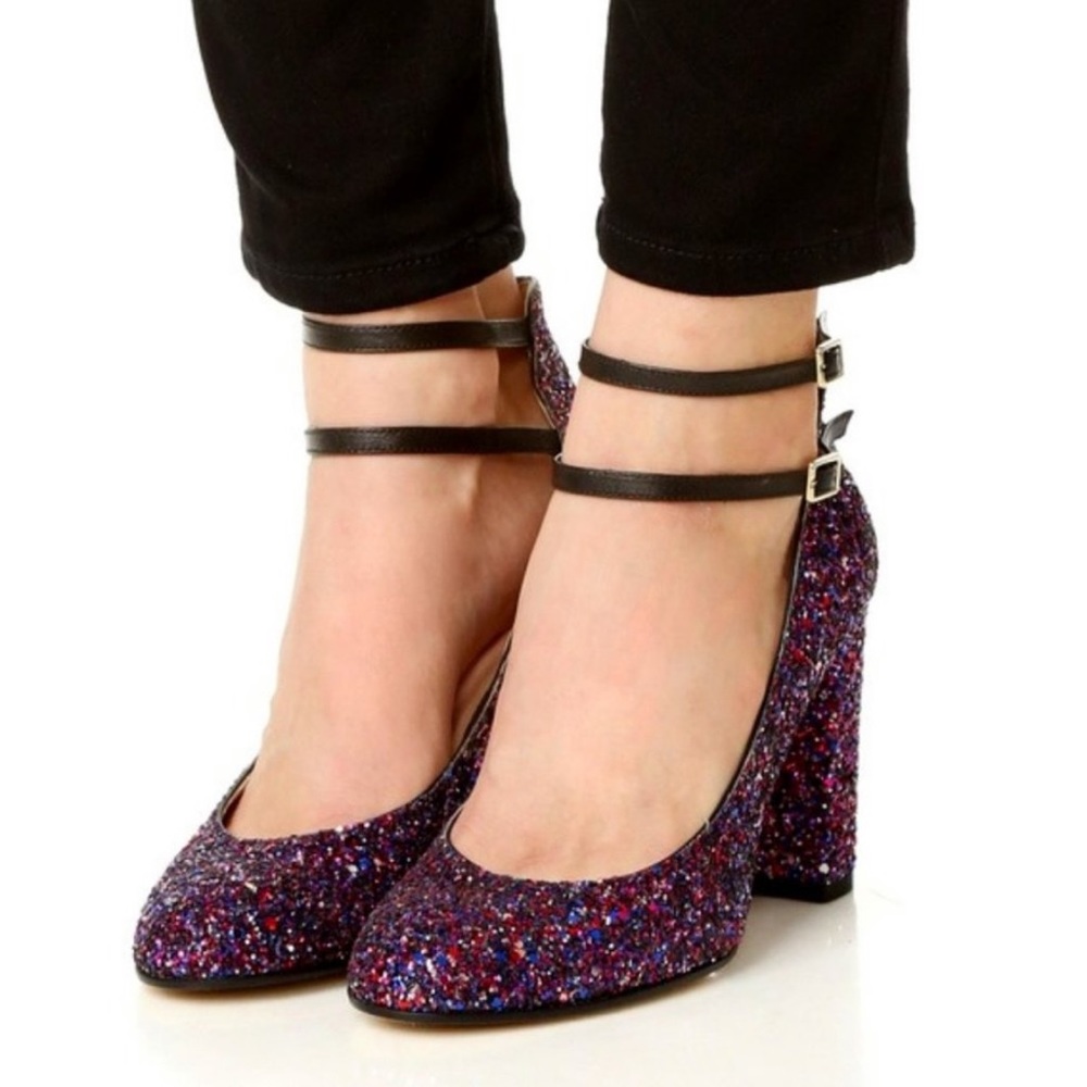 Kate Spade - baneera heels